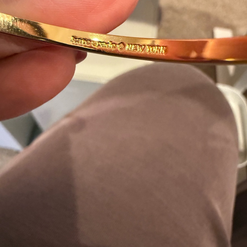 Kate Spade Gold and Black Bow bracelet. Brand New, No tags... giftable - Picture 10 of 13